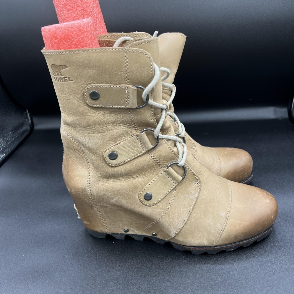 Sorel Boots Womens Size 9 Tan Leather Wedge Lace Up Lug Sole Ankle NL2132 Heeled